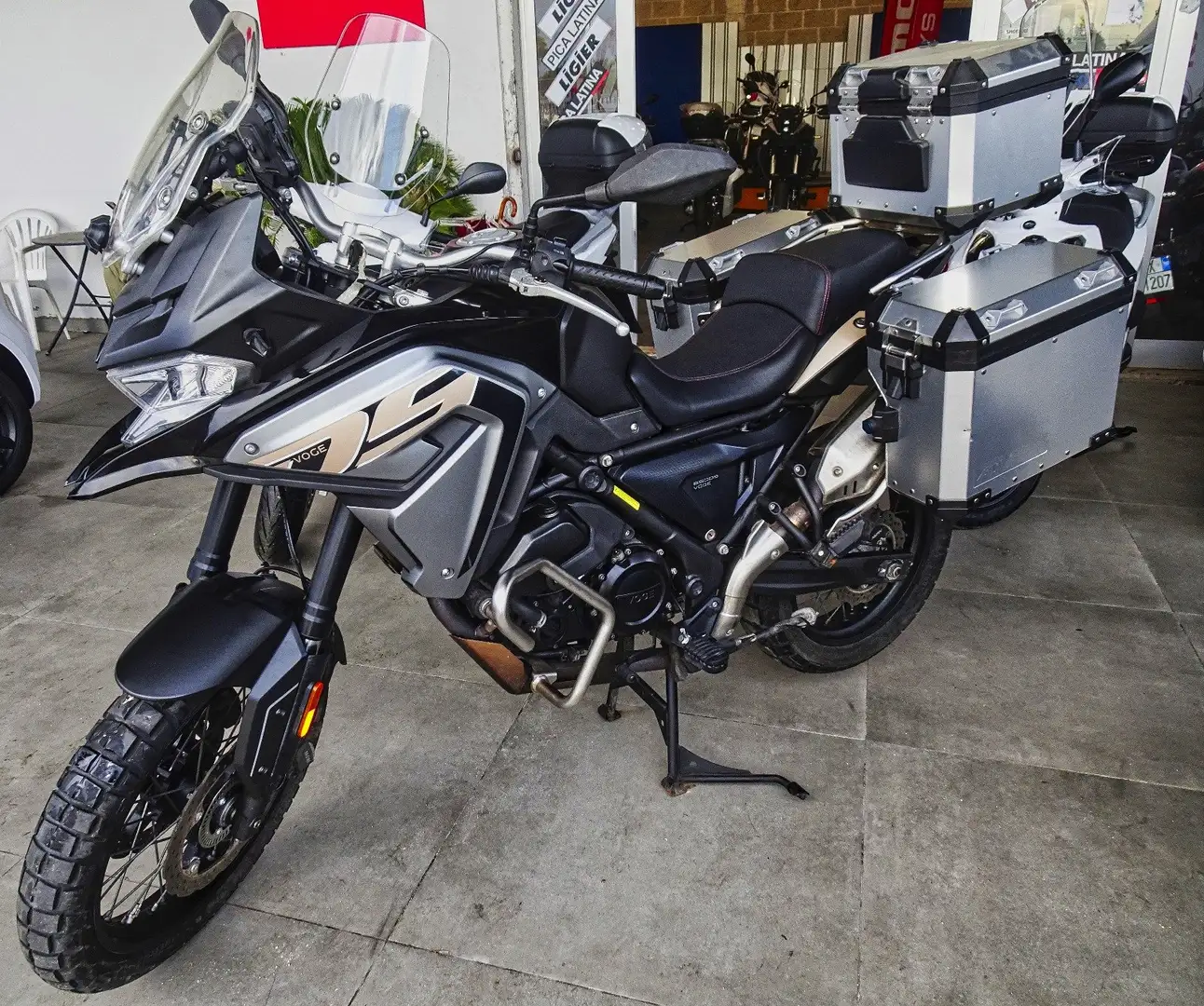 Voge Valico 650 dsx Fekete - 2