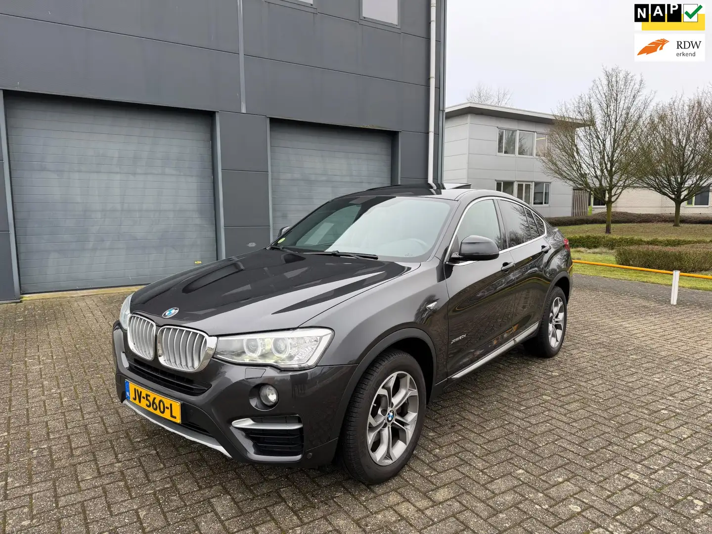 BMW X4 XDrive20d Centennial High Executive 2016 automaat Grau - 1