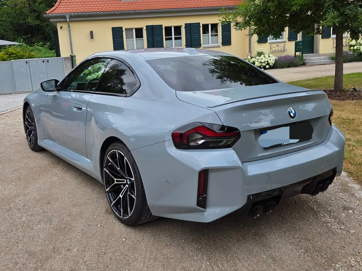 BMW M2 M2 Aut. G87 LCI / Gar. / M Drivers Package Grau - 2