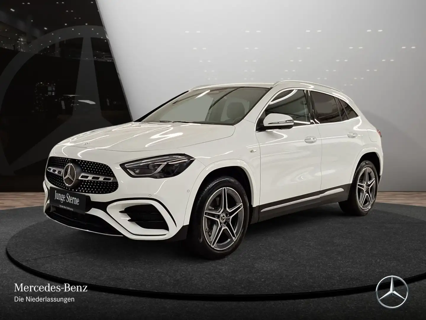 Mercedes-Benz GLA 250 e AMG+360°+MULTIBEAM+HUD+TOTW+KEYLESS+8G Weiß - 2