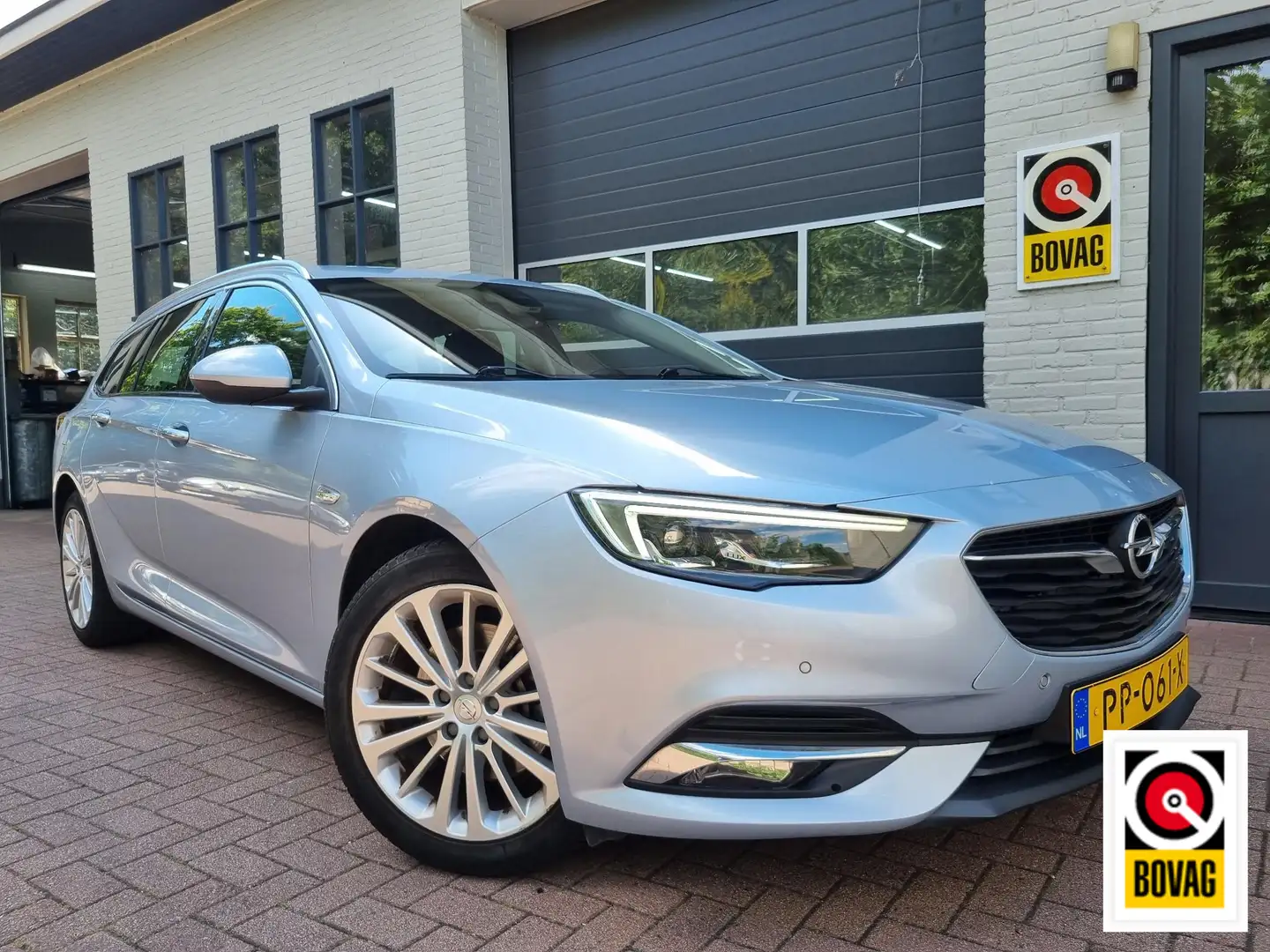 Opel Insignia Sports Tourer 1.5 Turbo Innovation Gris - 1