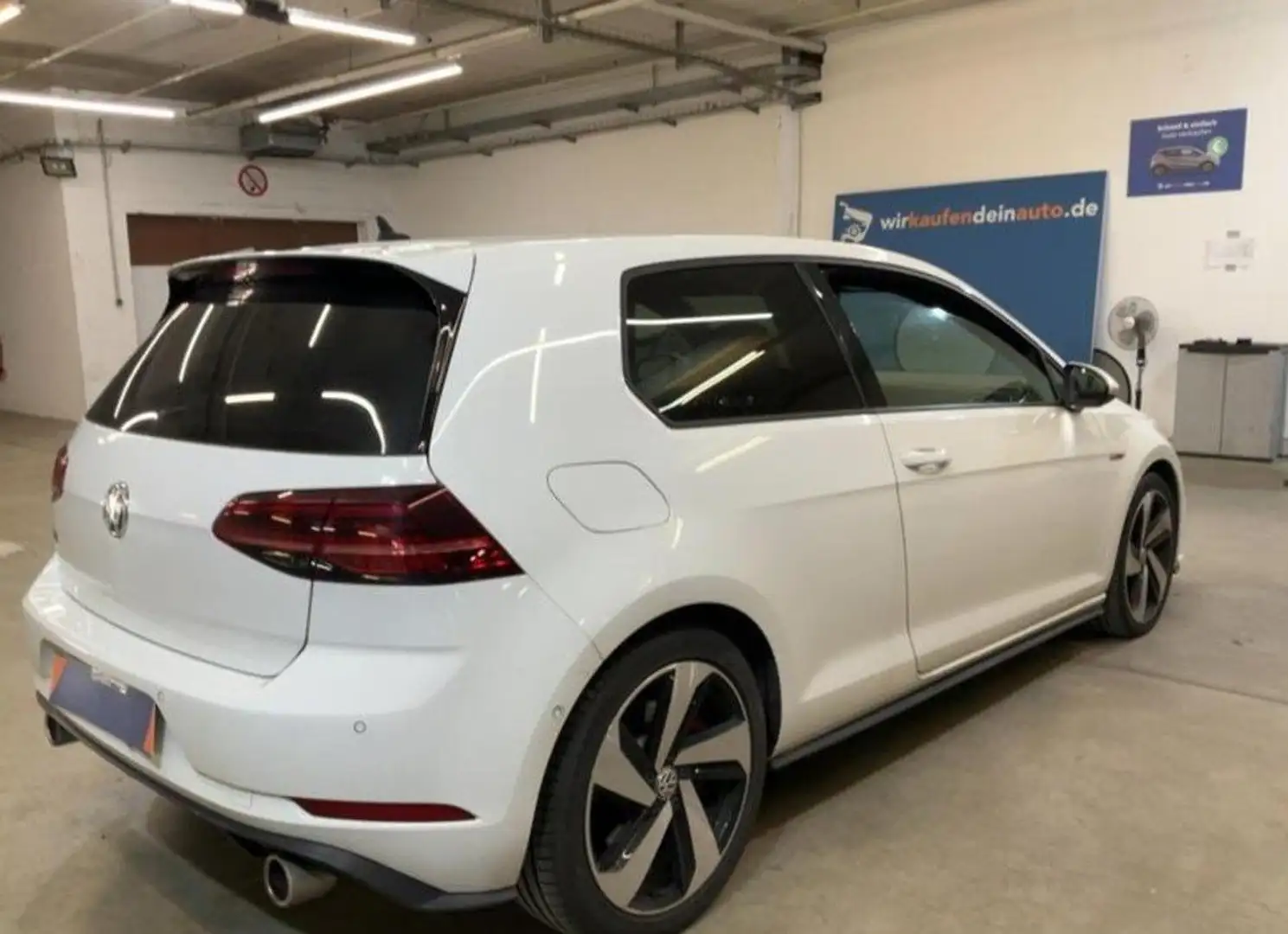 Volkswagen Golf GTI 3p 2.0 TSI GTI PERFORMANCE 7.5 245cv C. MANUALE Bianco - 2