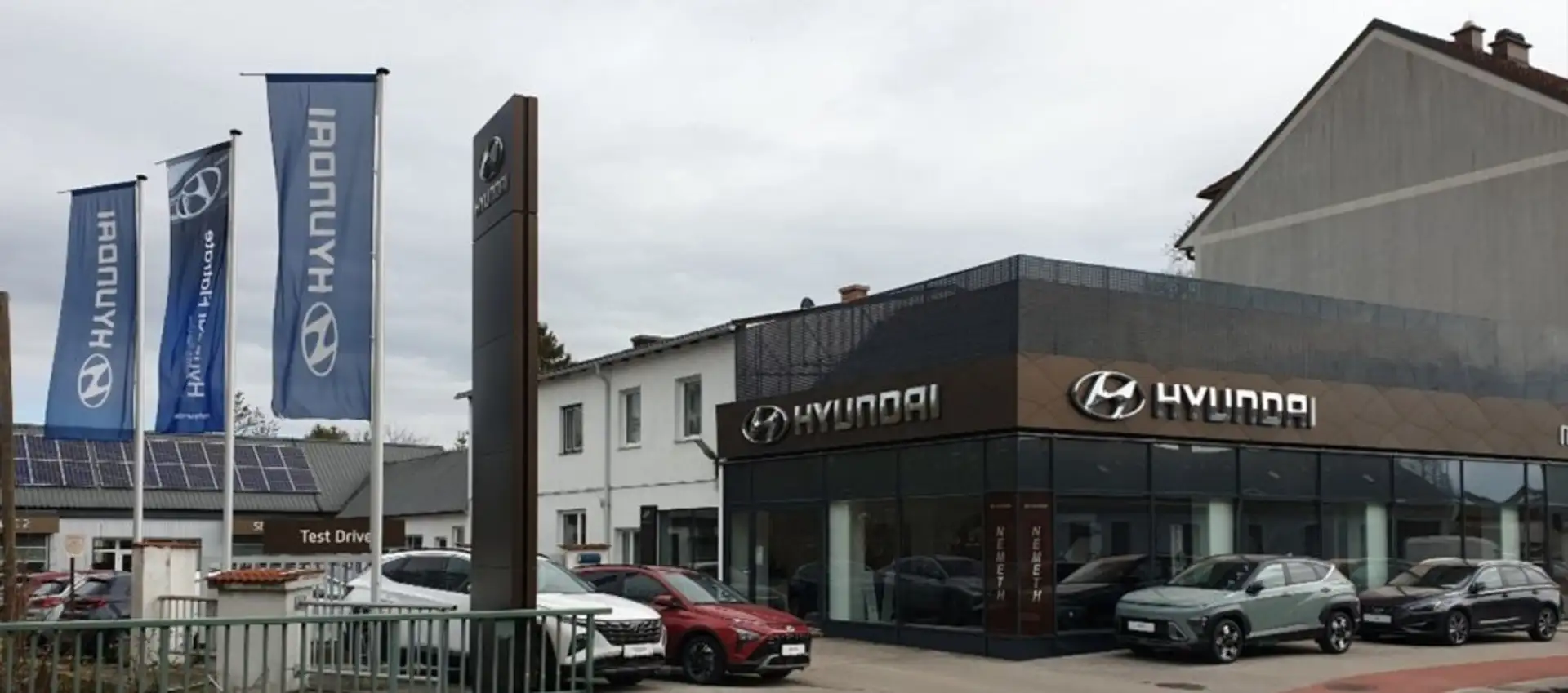 Hyundai BAYON GO 1.2 MPI y5bg1-PP1 Rot - 1