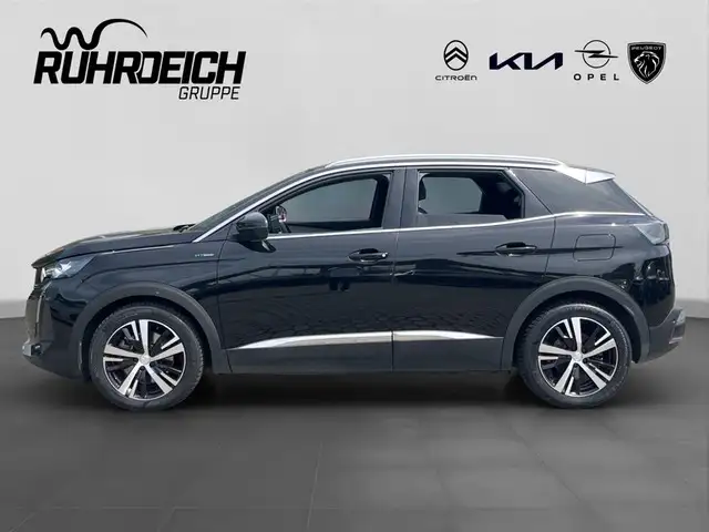Peugeot 3008 view 2