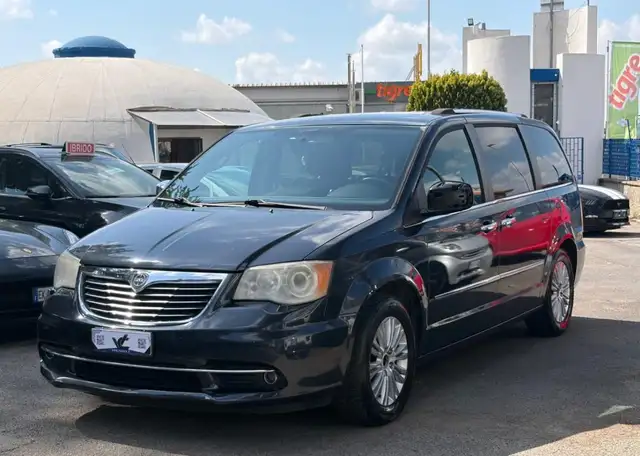 Lancia Voyager 2.8 Turbodiesel Platinum 177 CV
