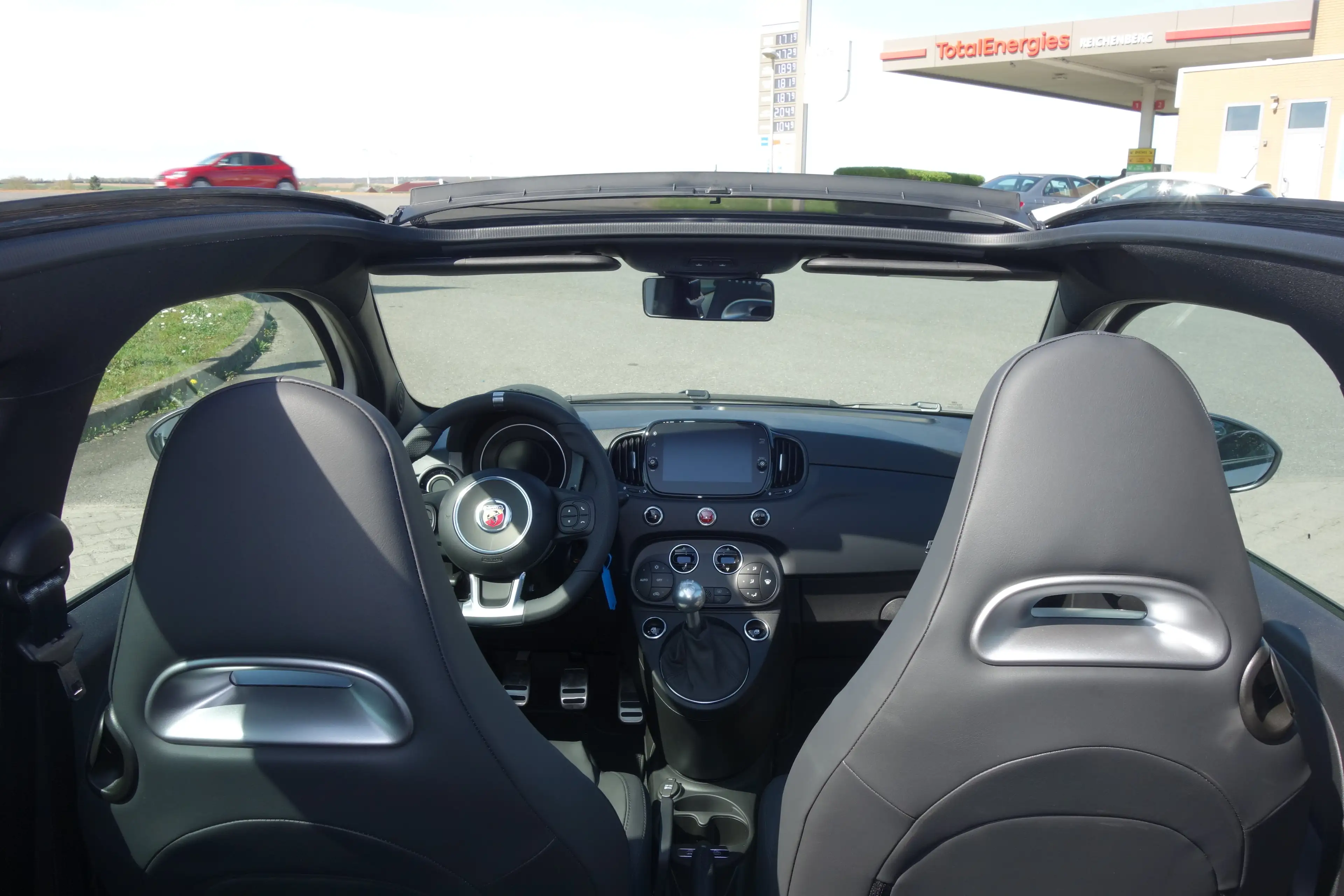 Abarth 595C *Uconnect 7"/DAB/NAV/Leder/PDC/NSW* — photo 5