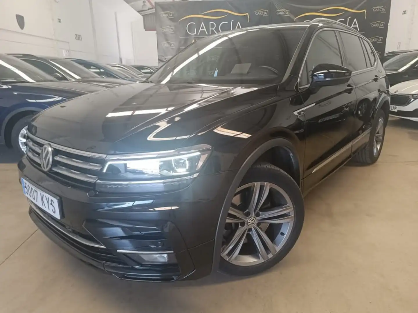 Volkswagen Tiguan 2.0TDI Sport 4Motion DSG 140kW Noir - 1