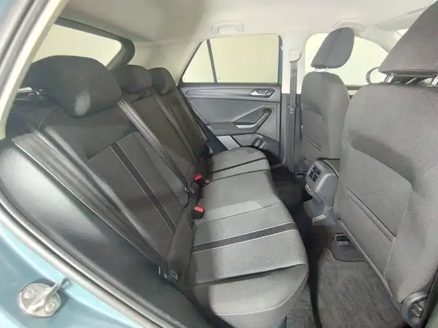 Volkswagen T-Roc view 6