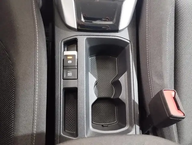 Volkswagen T-Roc view 17