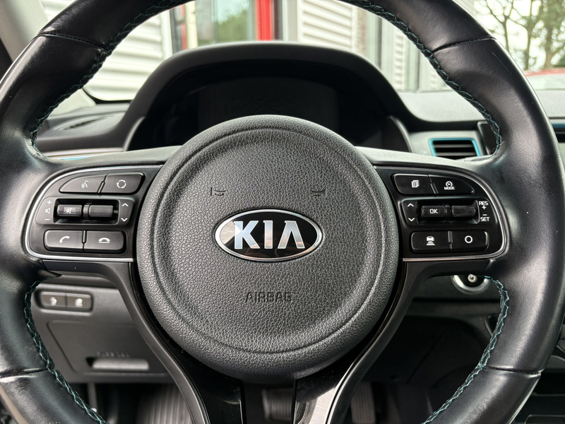 Kia e-Niro DynamicLine 64 kWh -SOH 100%-VOLLEDER-APPLE CARPLA — photo 18