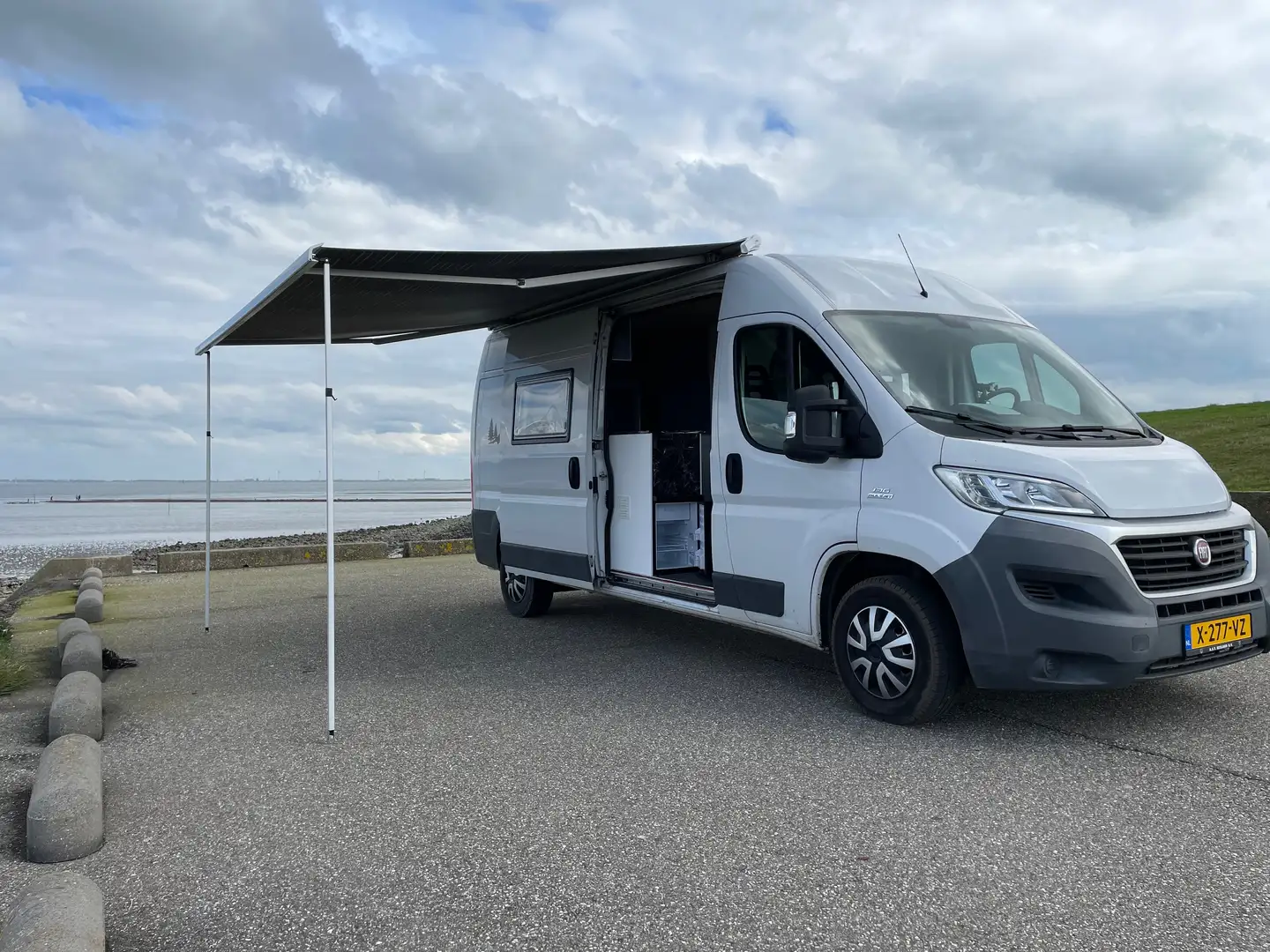 Fiat Ducato Camper 4 persoons Wit - 1