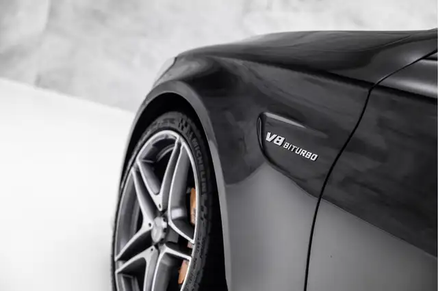 Mercedes-Benz C-Class view 10
