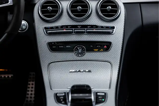 Mercedes-Benz C-Class view 20