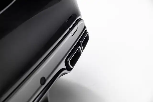Mercedes-Benz C-Class view 12