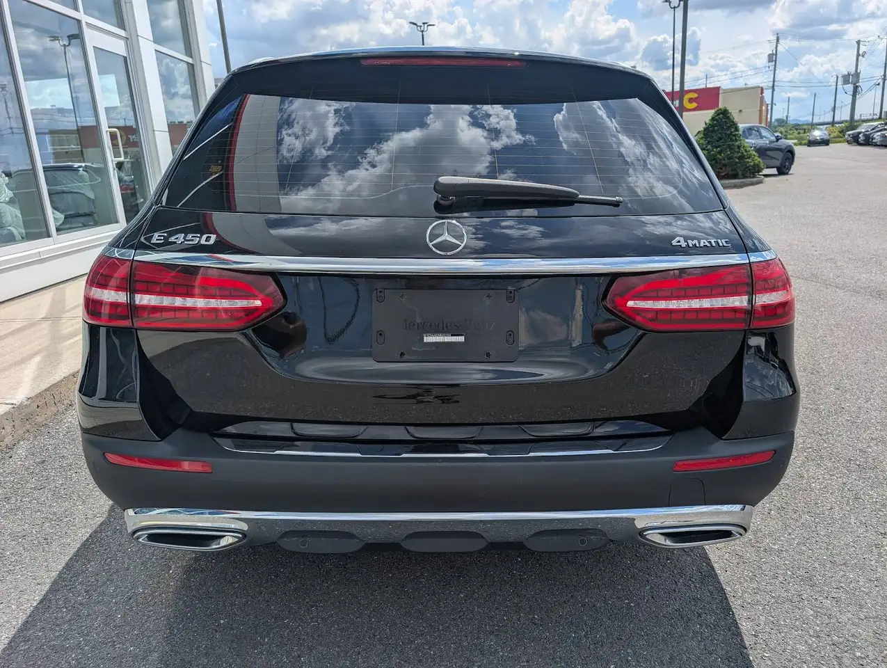 Mercedes-Benz E-Class fotografie Mercedes-Benz E-Class