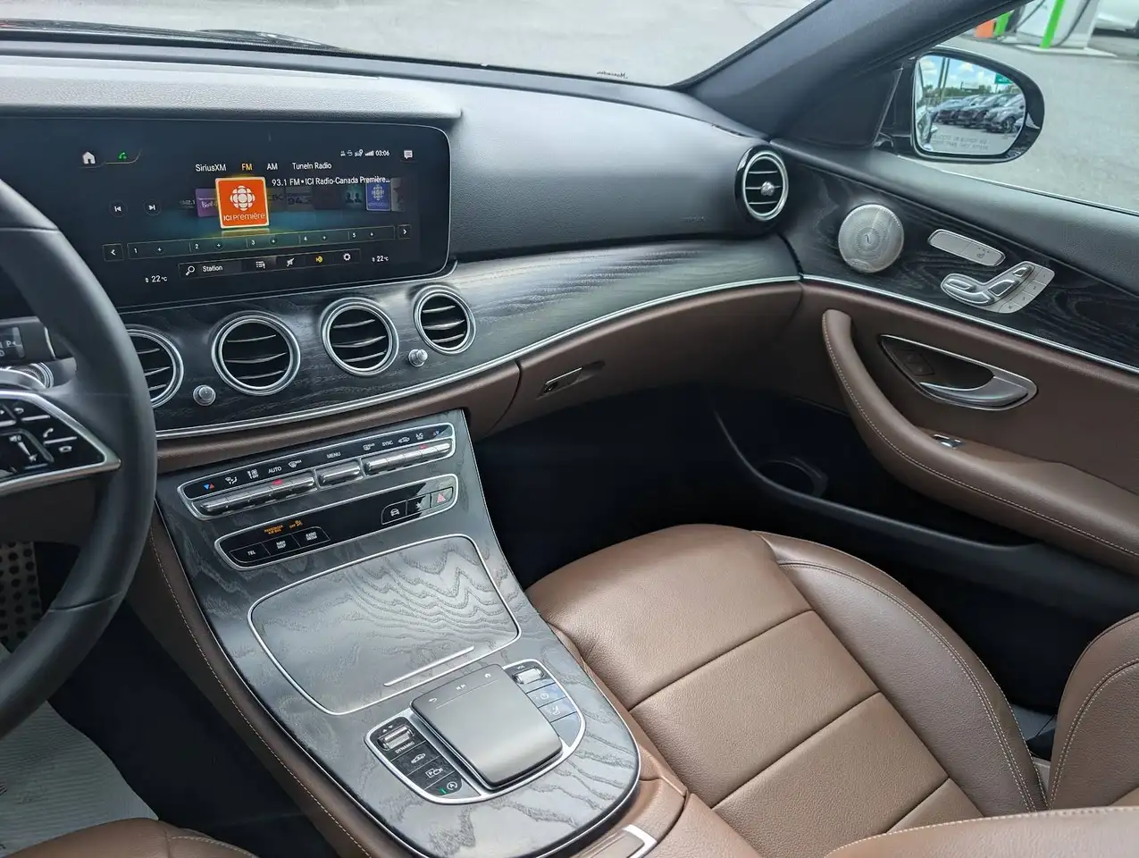 Mercedes-Benz E-Class fotografie Mercedes-Benz E-Class