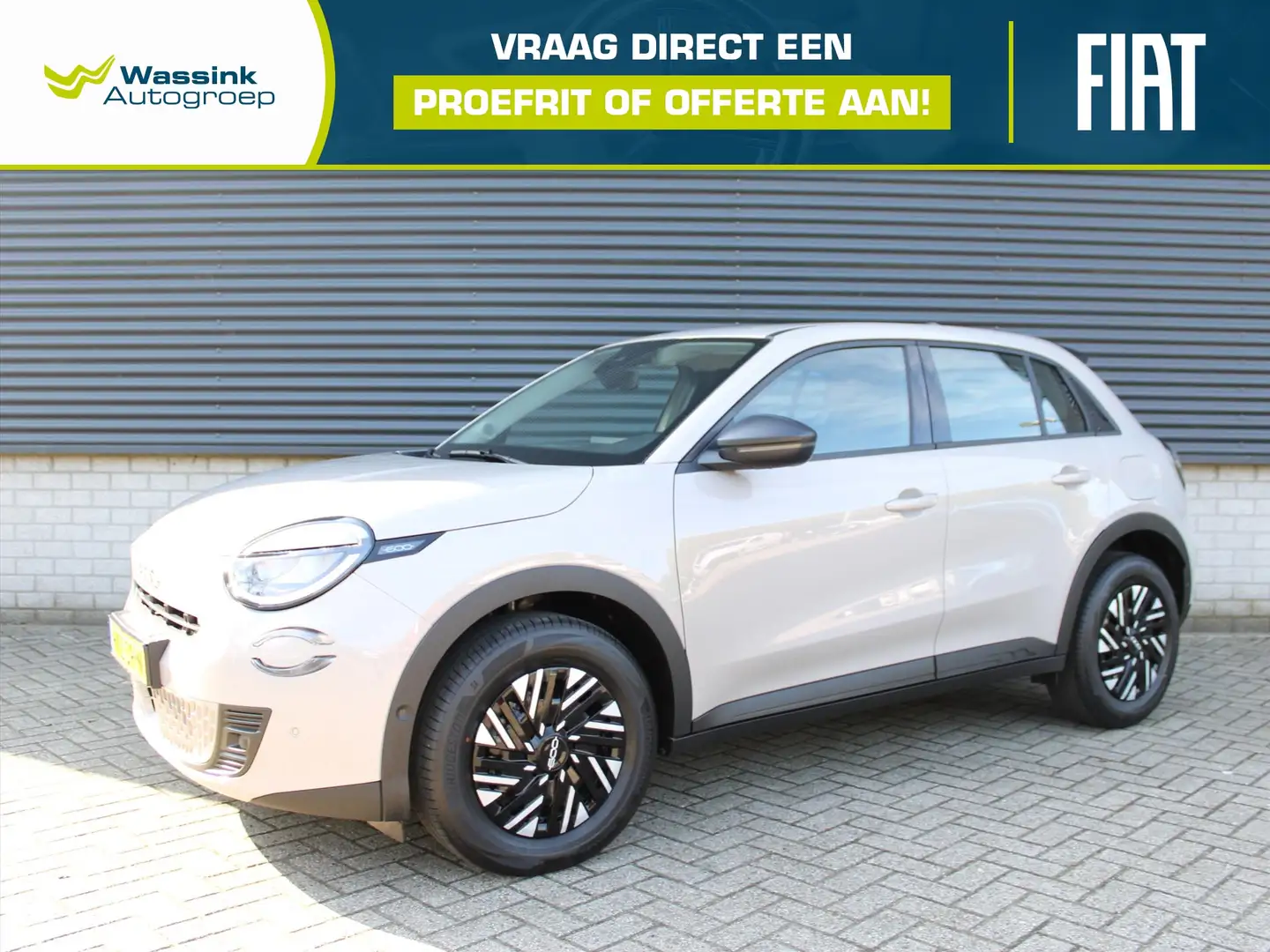 Fiat 600 Urban Hybrid Turbo Charged 100pk Automaat I Camera Grijs - 1