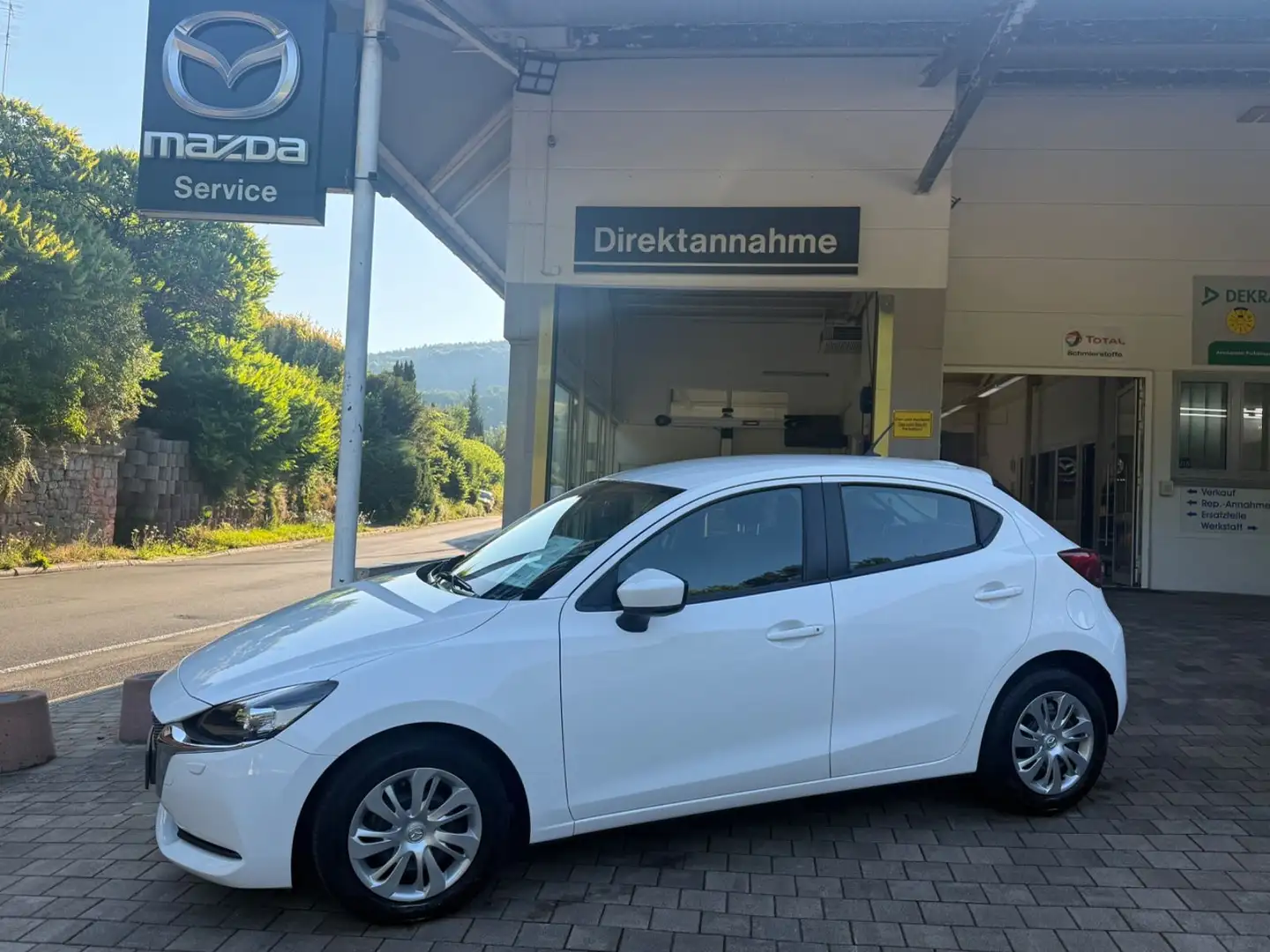 Mazda 2 Lim. Ad'vantage Blanc - 1