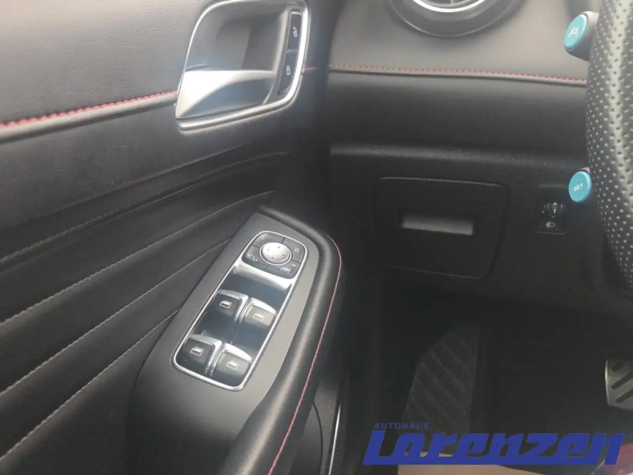 MG HS Luxury 1.5 DCT 2WD Lux Sunroof El. Panodach Navi D, миниатюра 17