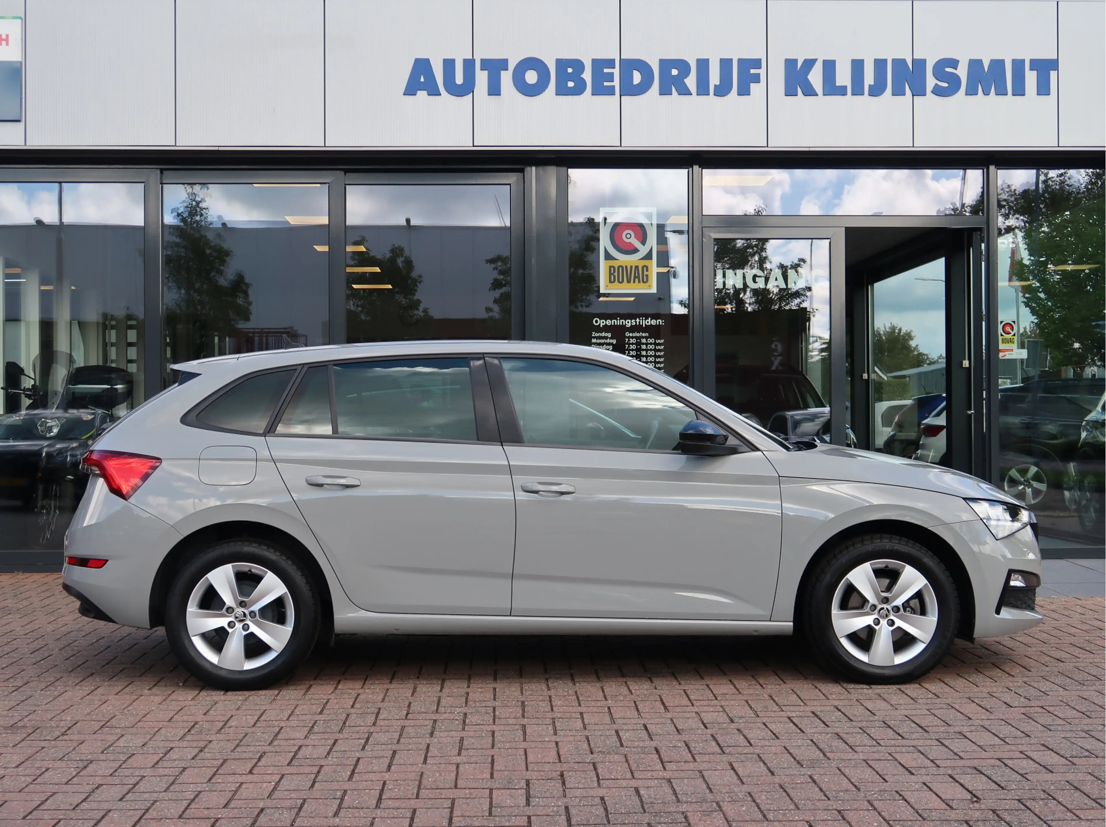 Skoda Scala 1.0 TSI DSG Sport Business — photo 2