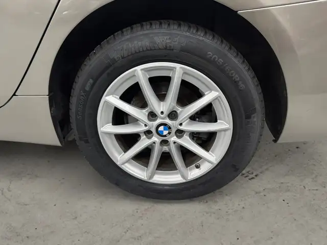 BMW 2 Series view 7