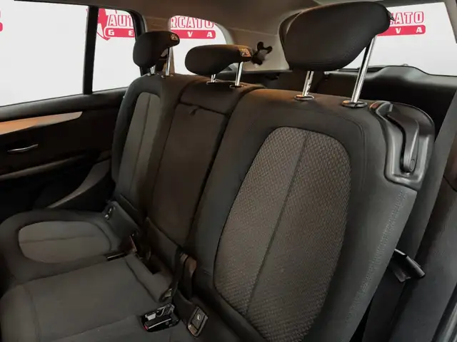 BMW 2 Series view 12