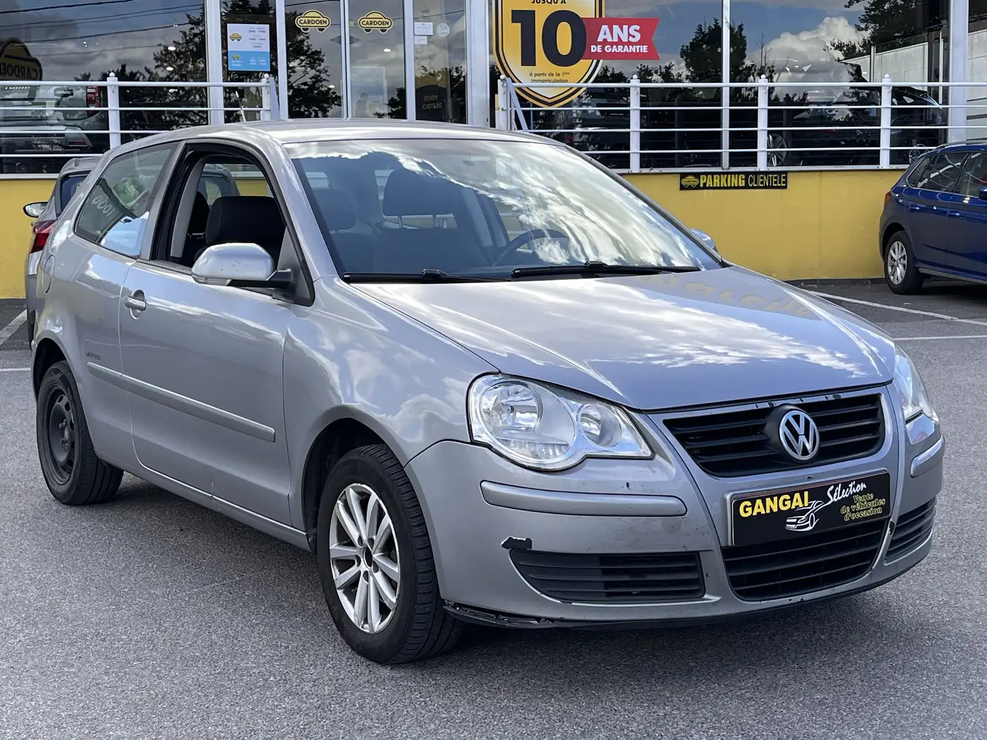 Volkswagen Polo 1.4 TDi Trendline Gris - 1