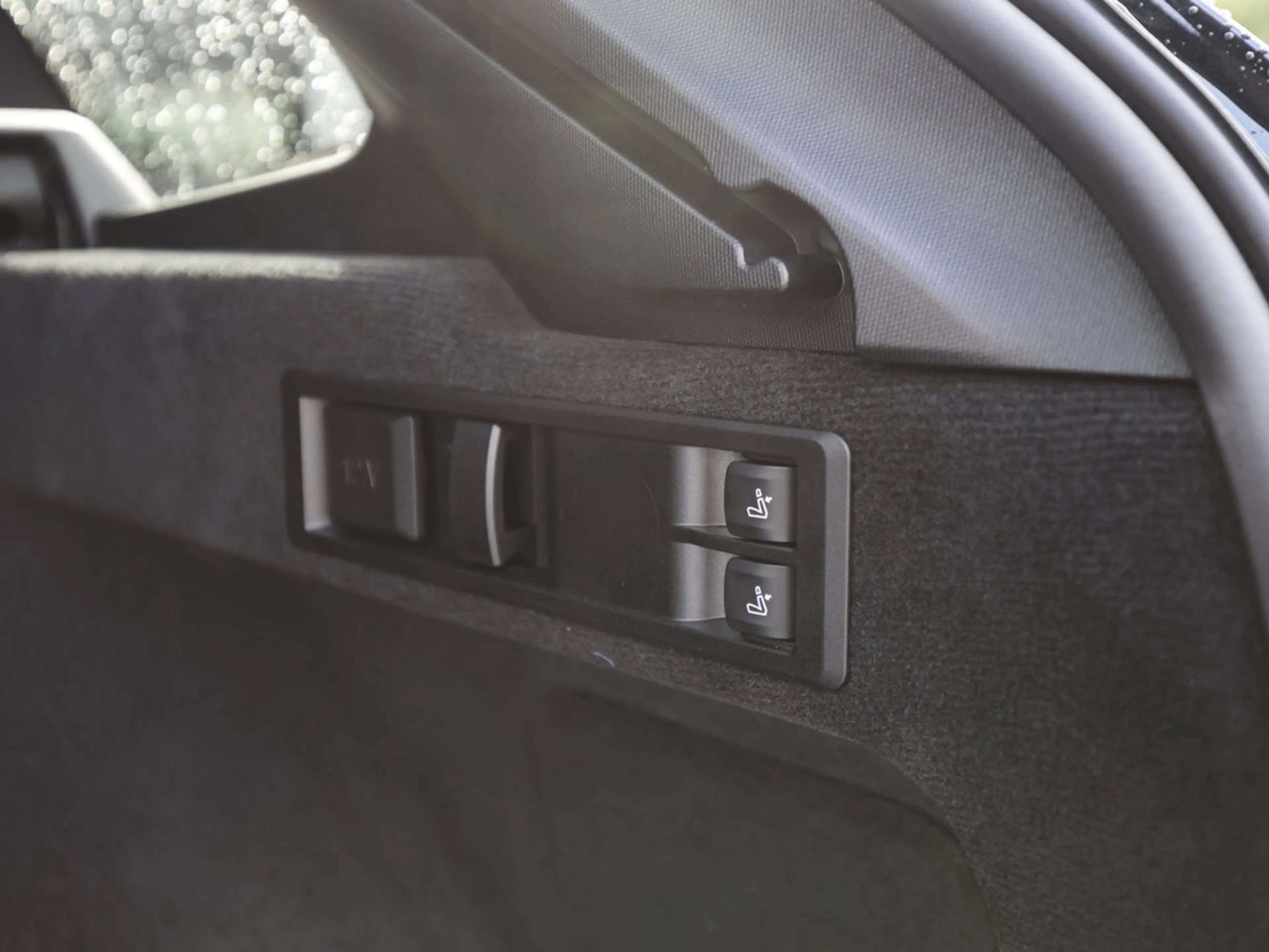 BMW M3 Touring Competition xDrive SITZBELÜFTUNG — photo 14