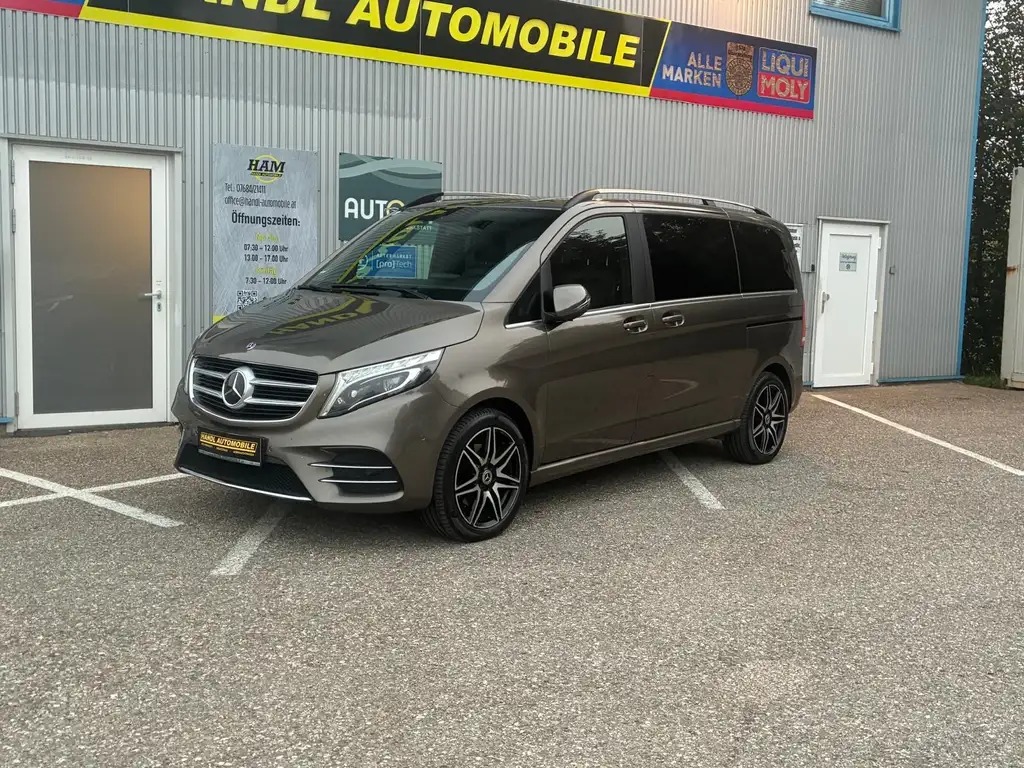 Mercedes-Benz V 200 2018 из Европы — купить под ключ