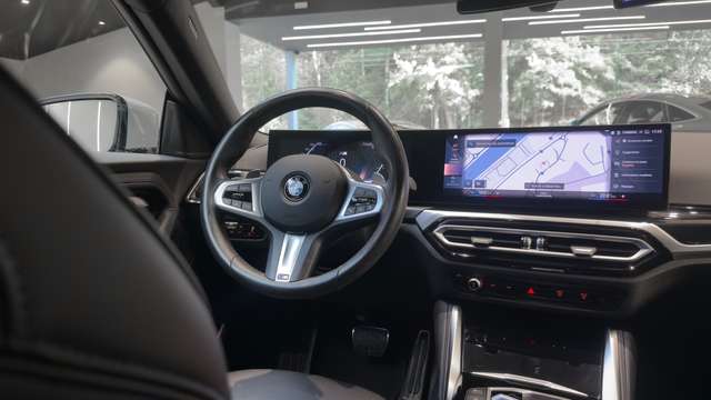 BMW 218 — photo 10