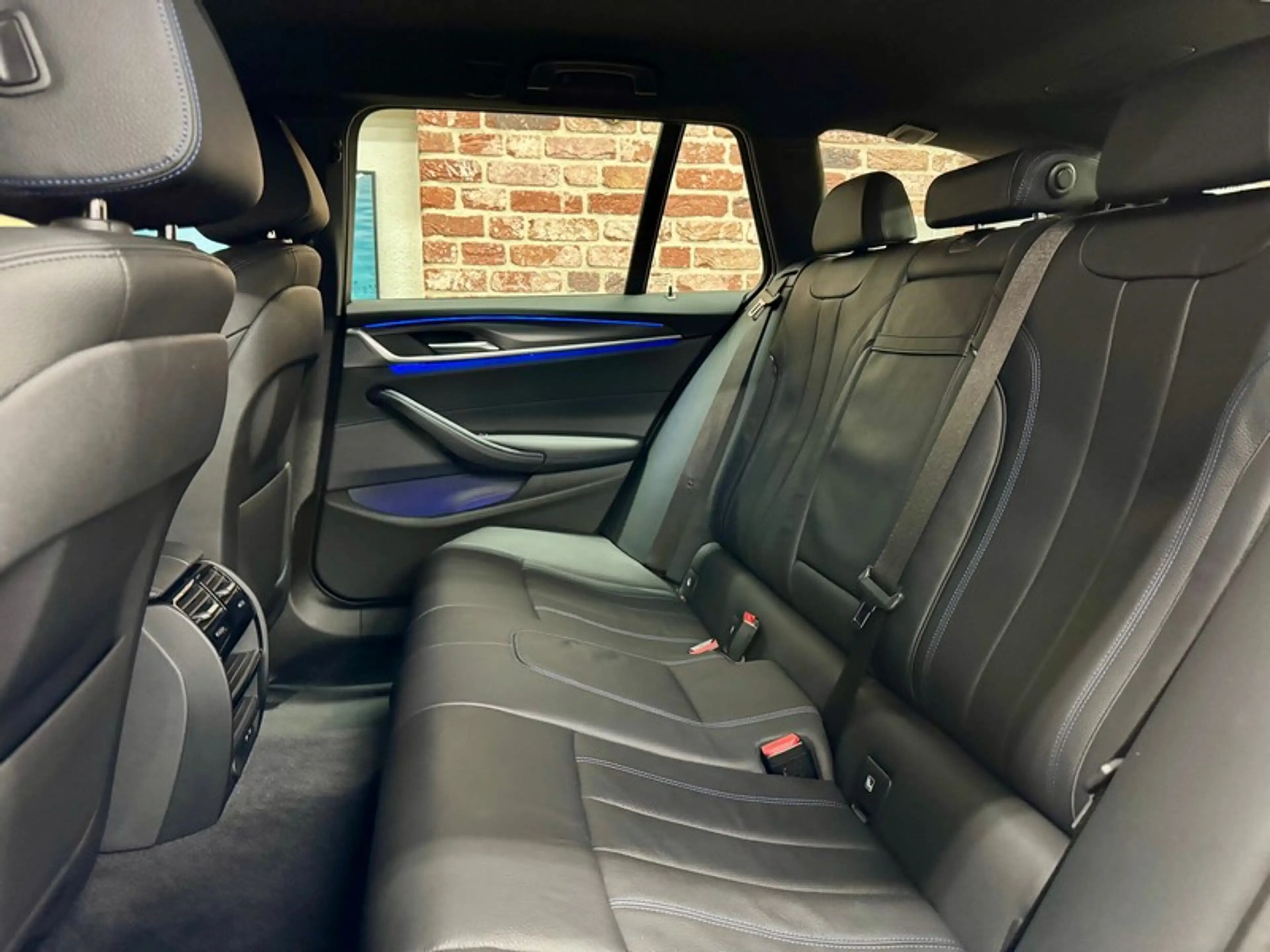BMW 540 540dA Touring 3.0 340cv Auto xDrive M-SPORT — photo 6