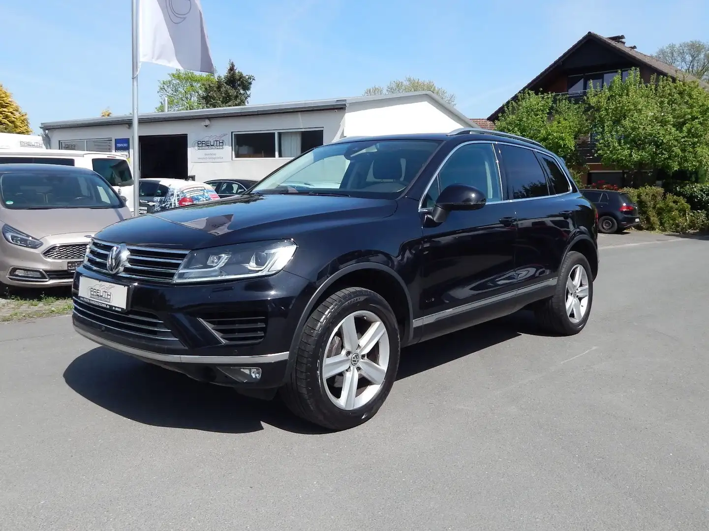 Volkswagen Touareg V6 3.0 TDI Terrain Tech 4Mot 2.Hand Schwarz - 1
