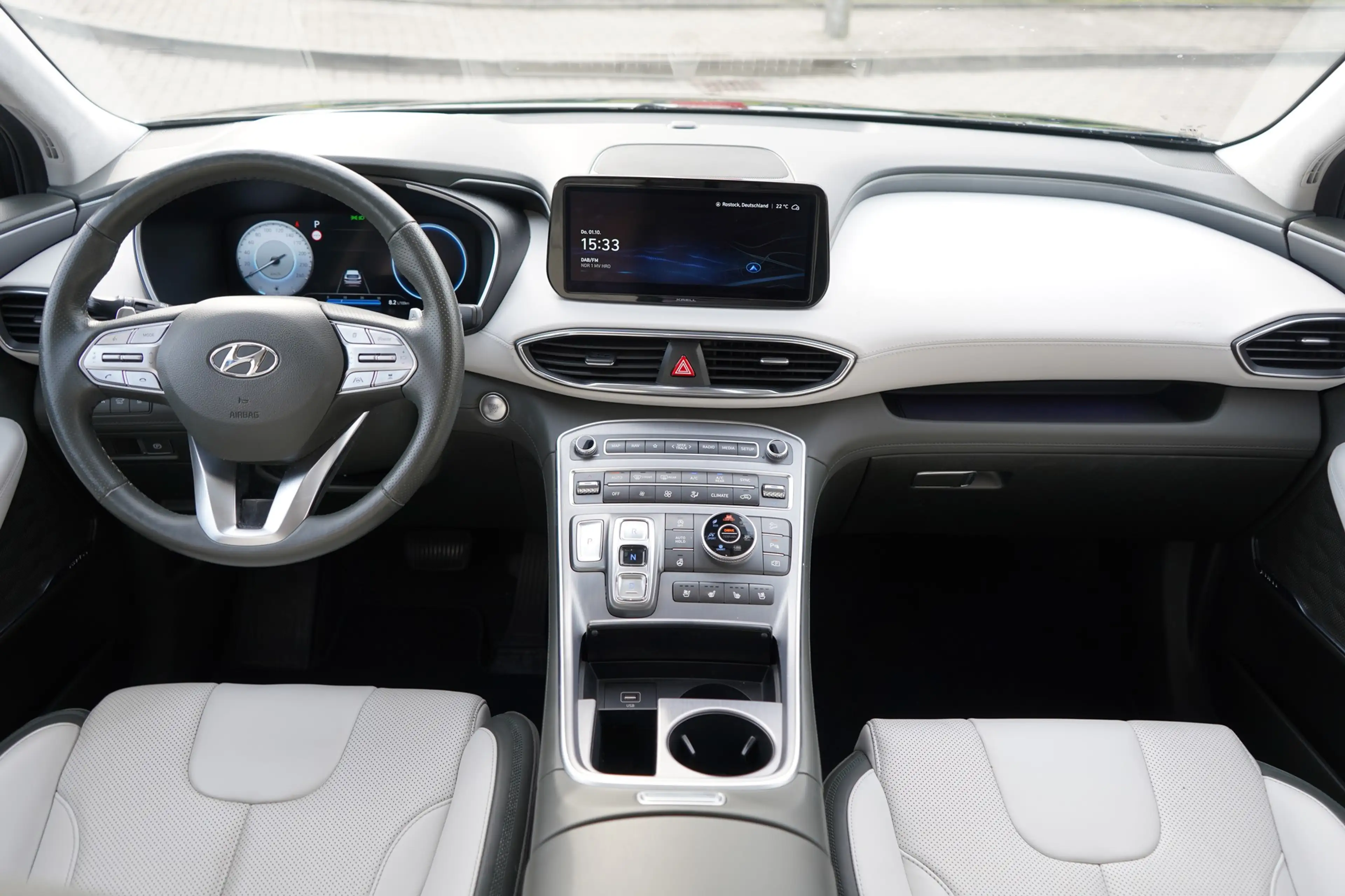 Hyundai SANTA FE 2.2 CRDi Signature 4WD Head-Up LED ACC — photo 12