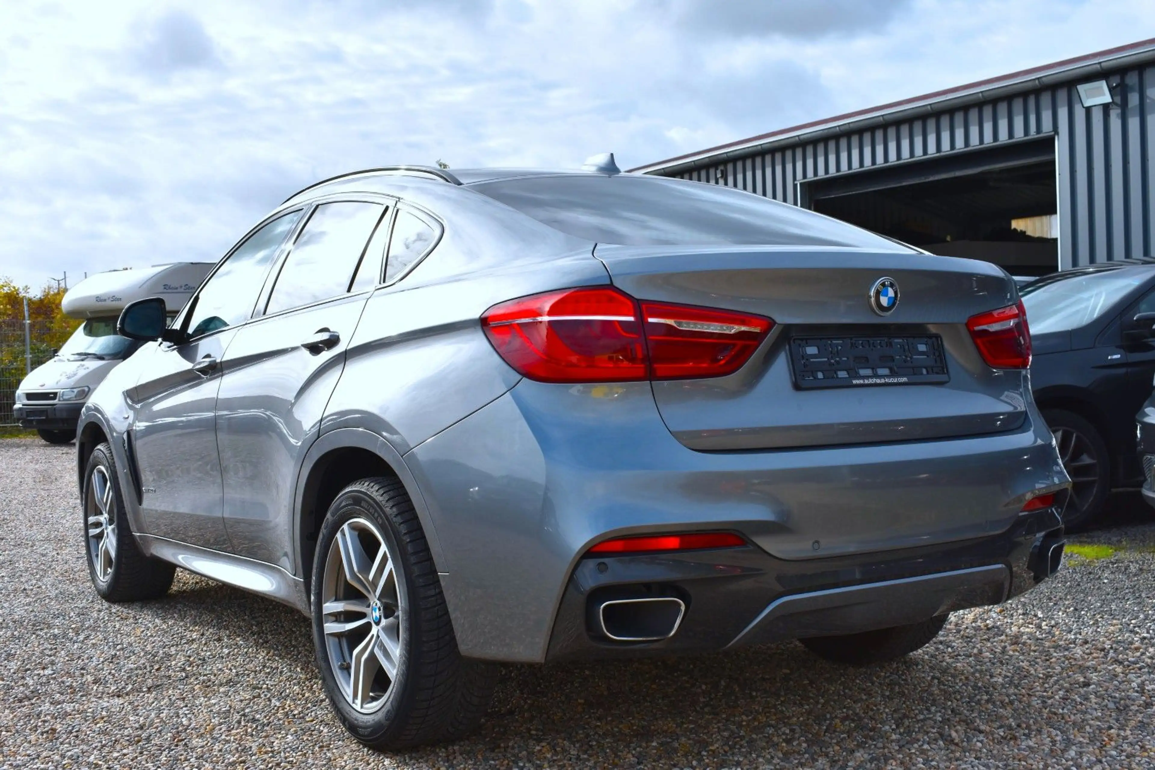 BMW X6 xDrive 40d M-SPORT/KEYLESS/HUD/AHK/KAMERA/ACC — photo 4