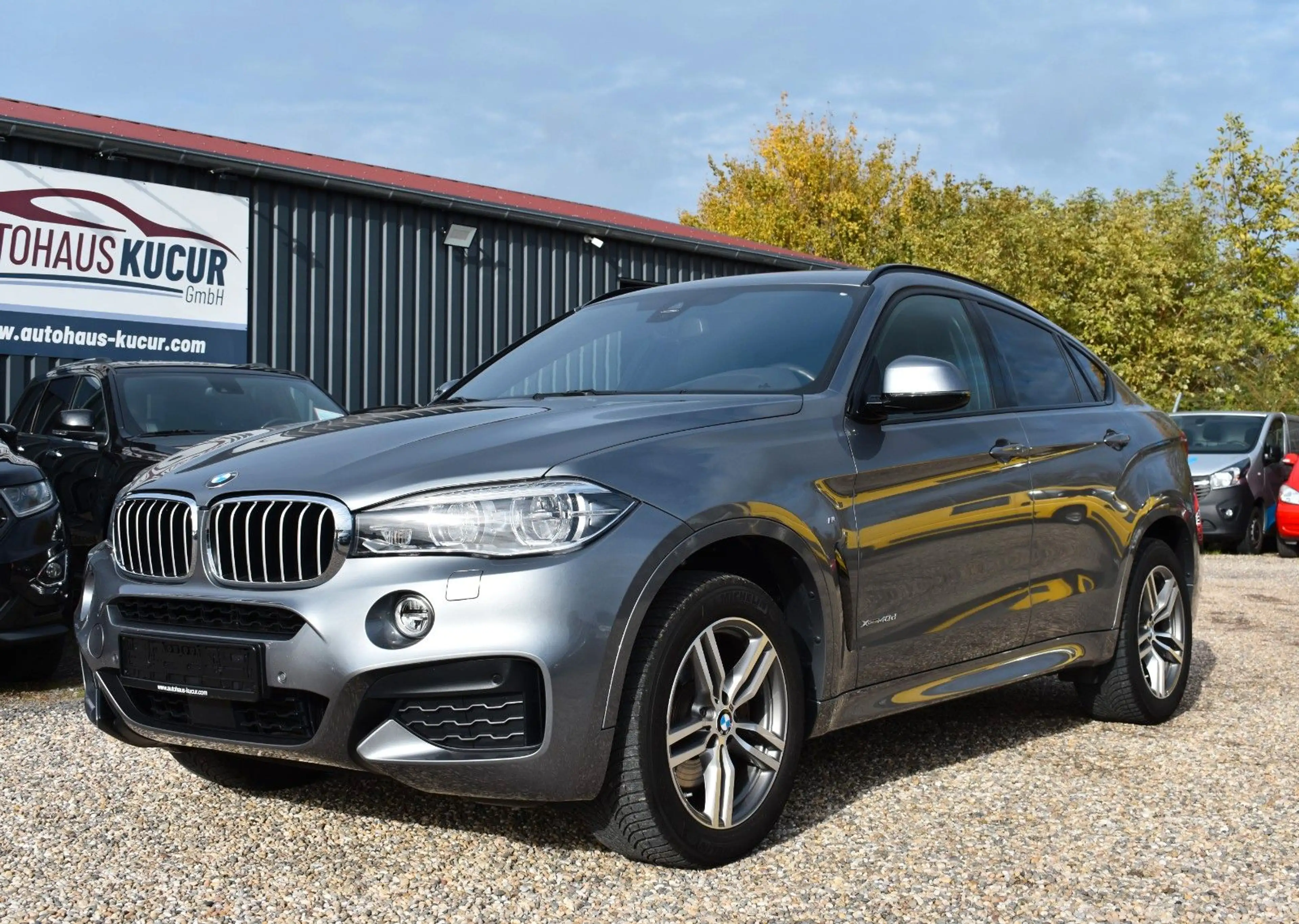 BMW X6 xDrive 40d M-SPORT/KEYLESS/HUD/AHK/KAMERA/ACC