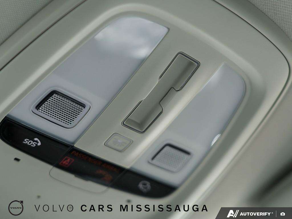 2026 Volvo XC90 B6 AWD Plus Bright Theme 7-Seater thumb 49