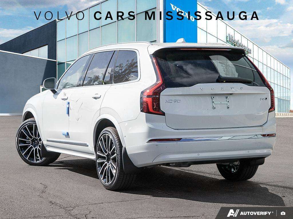 2026 Volvo XC90 B6 AWD Plus Bright Theme 7-Seater thumb 31