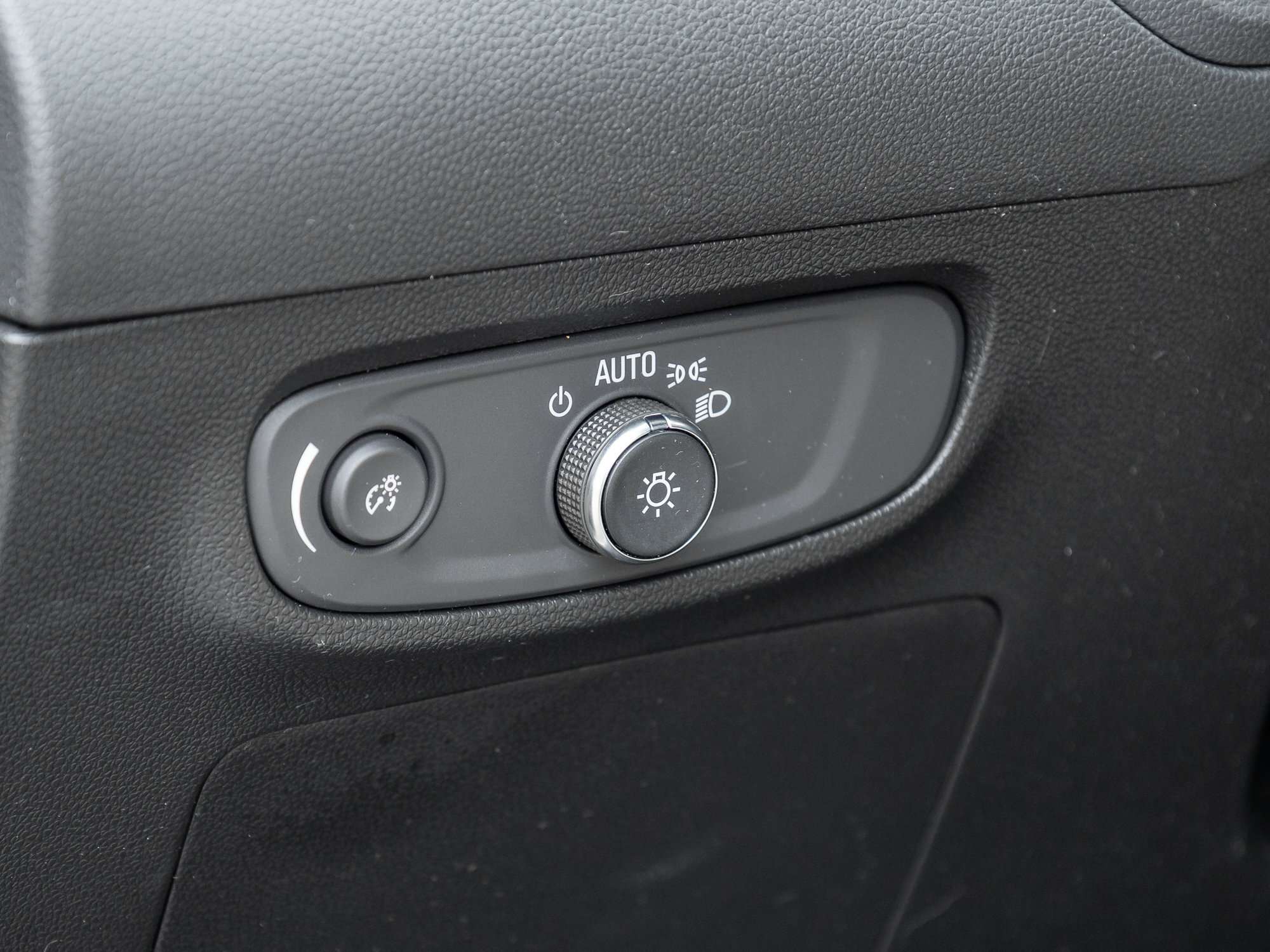 used 2024 Buick Encore car, priced at $30,995