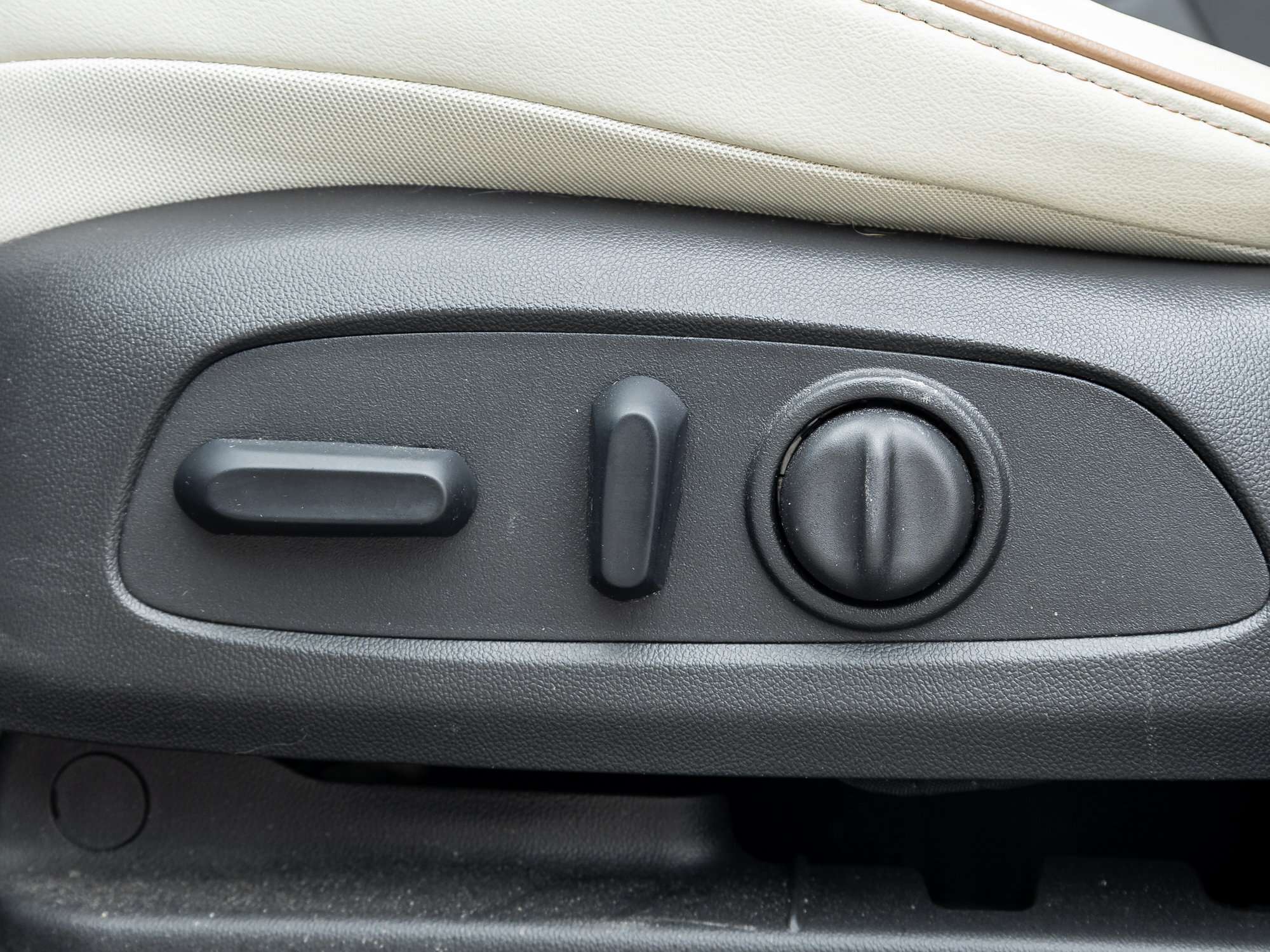 used 2024 Buick Encore car, priced at $30,995