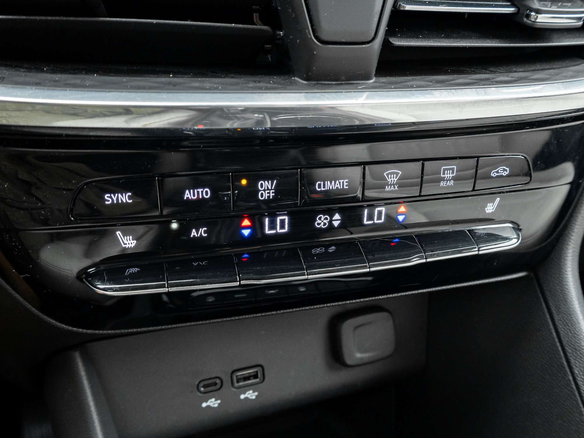 used 2024 Buick Encore car, priced at $30,995