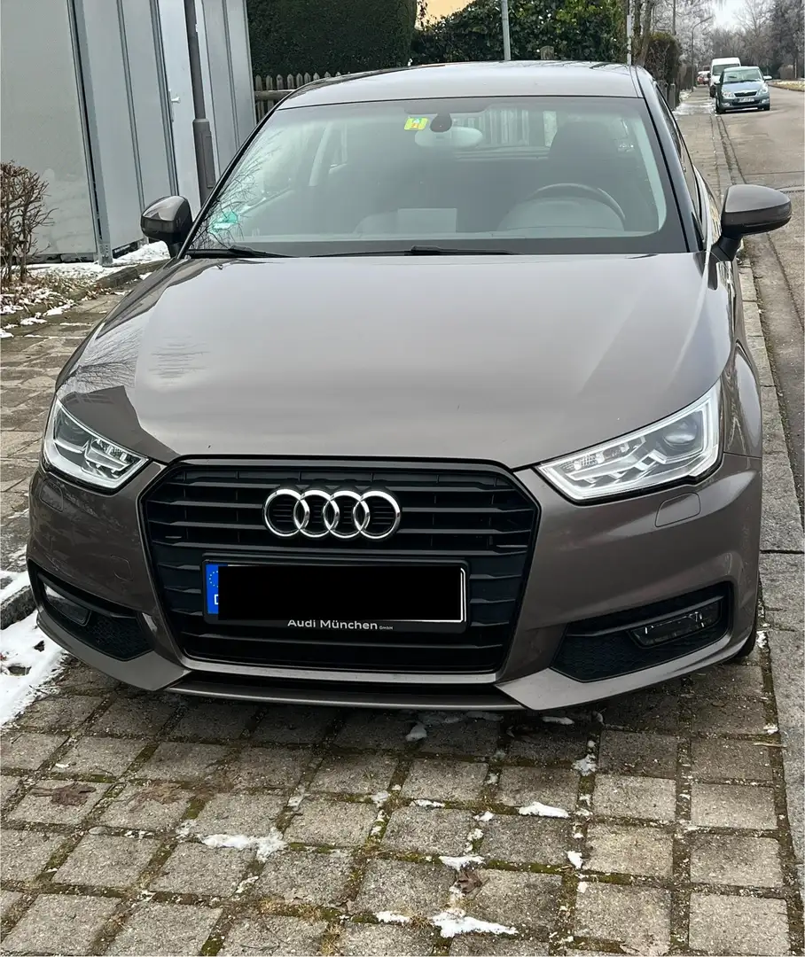 Audi A1 sport Braun - 2