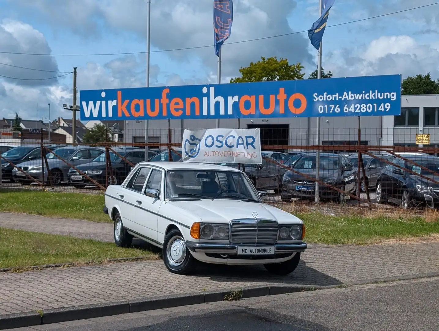 Mercedes-Benz 200 *OLD TIMER *H-KENNZEICHEN MÖGLICH*SERVO !! Beige - 1