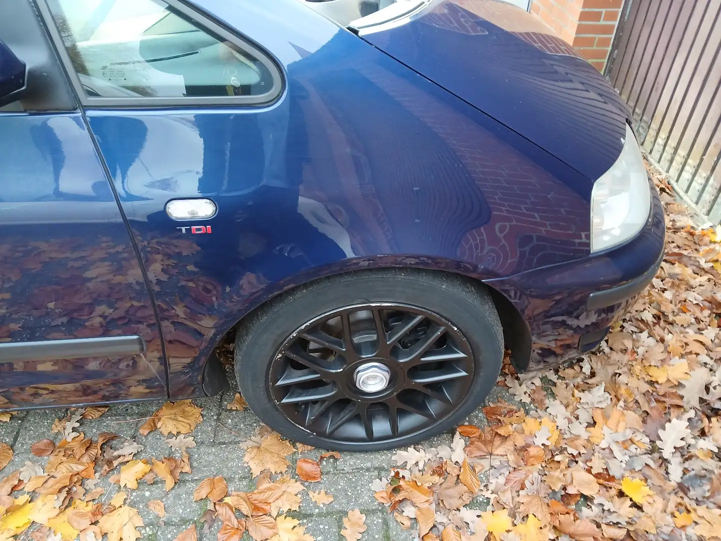 Volkswagen Sharan 1.9 TDI Comfortline - 1