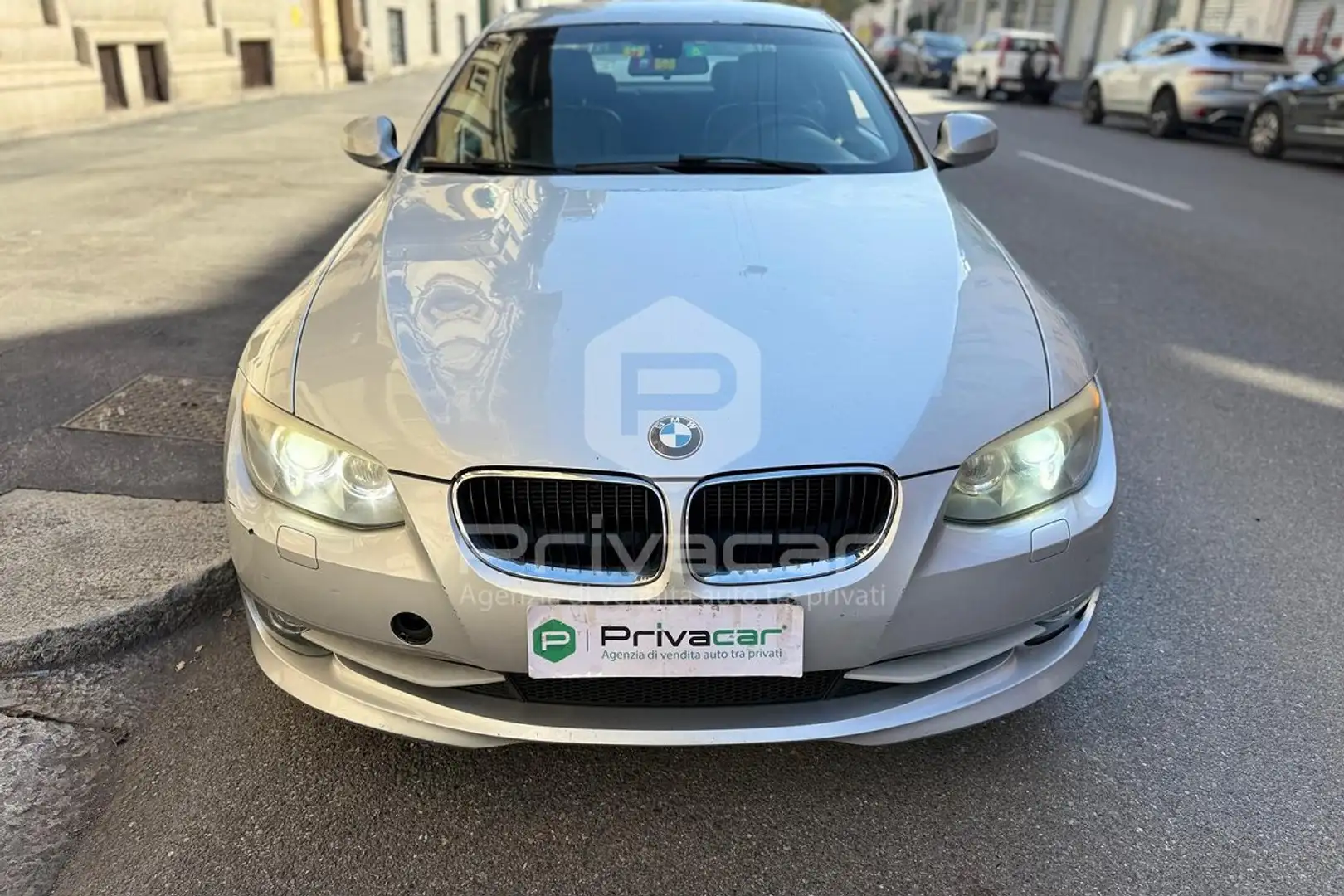 BMW 320 320d cat Coupé Futura Argento - 2