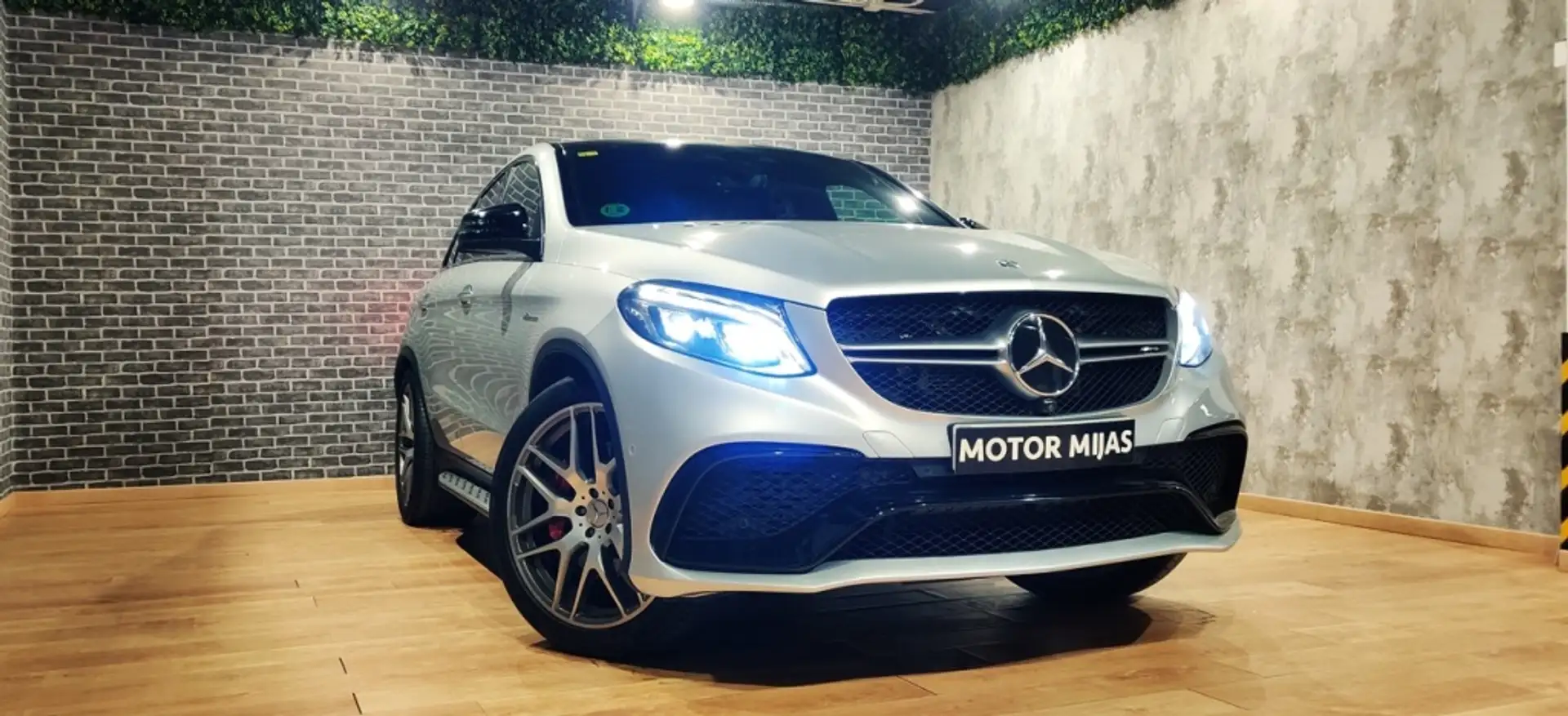 Mercedes-Benz GLE 63 AMG Coupé S 4Matic Aut. Szary - 1