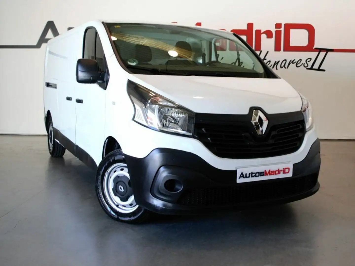 Renault Trafic Furgón 29 L2H1 Energy BluedCi 88 kW Blanc - 1