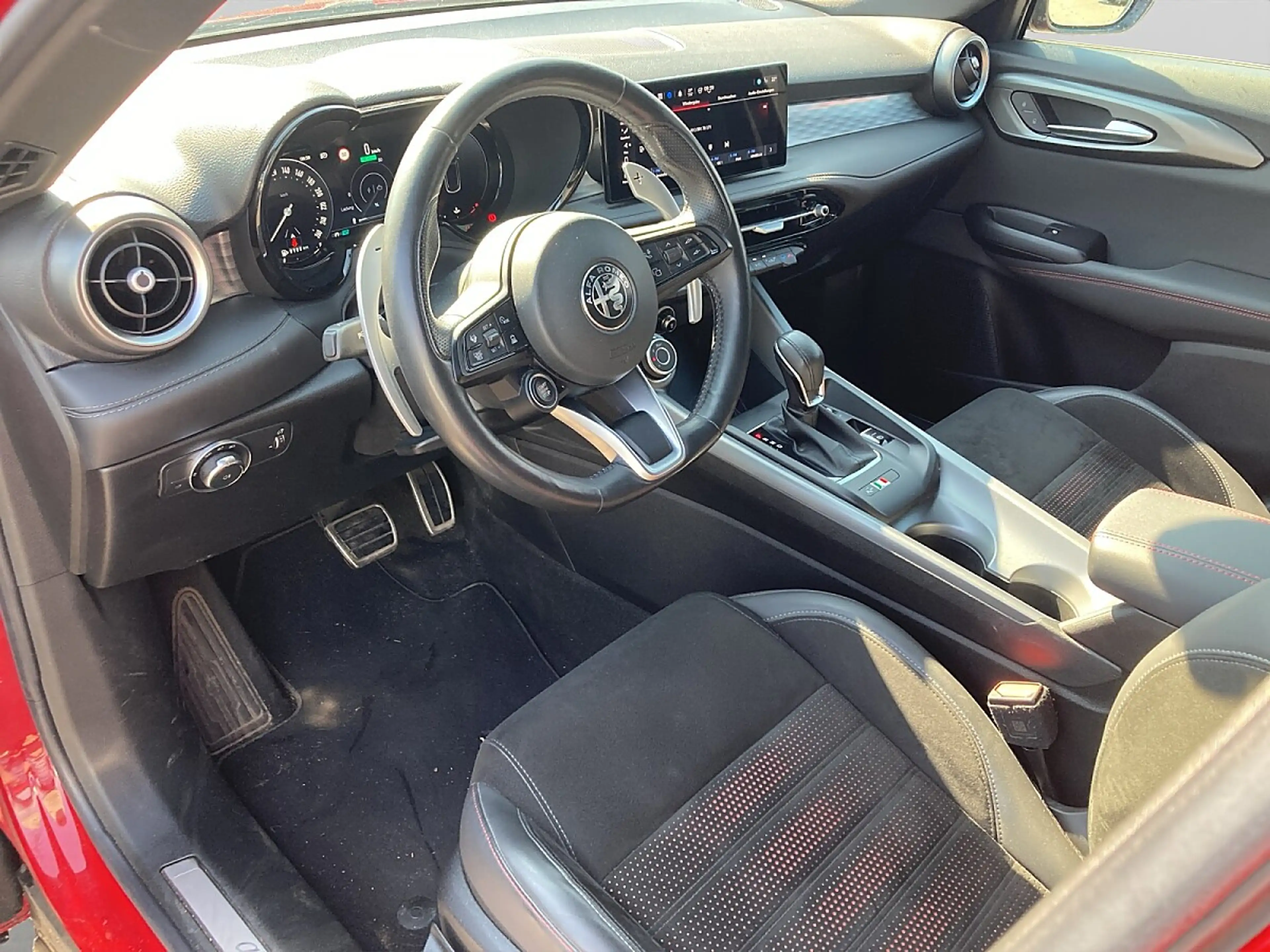 Alfa Romeo Tonale Edizione Speciale 1.5 T4 48V MHEV DCT — photo 6