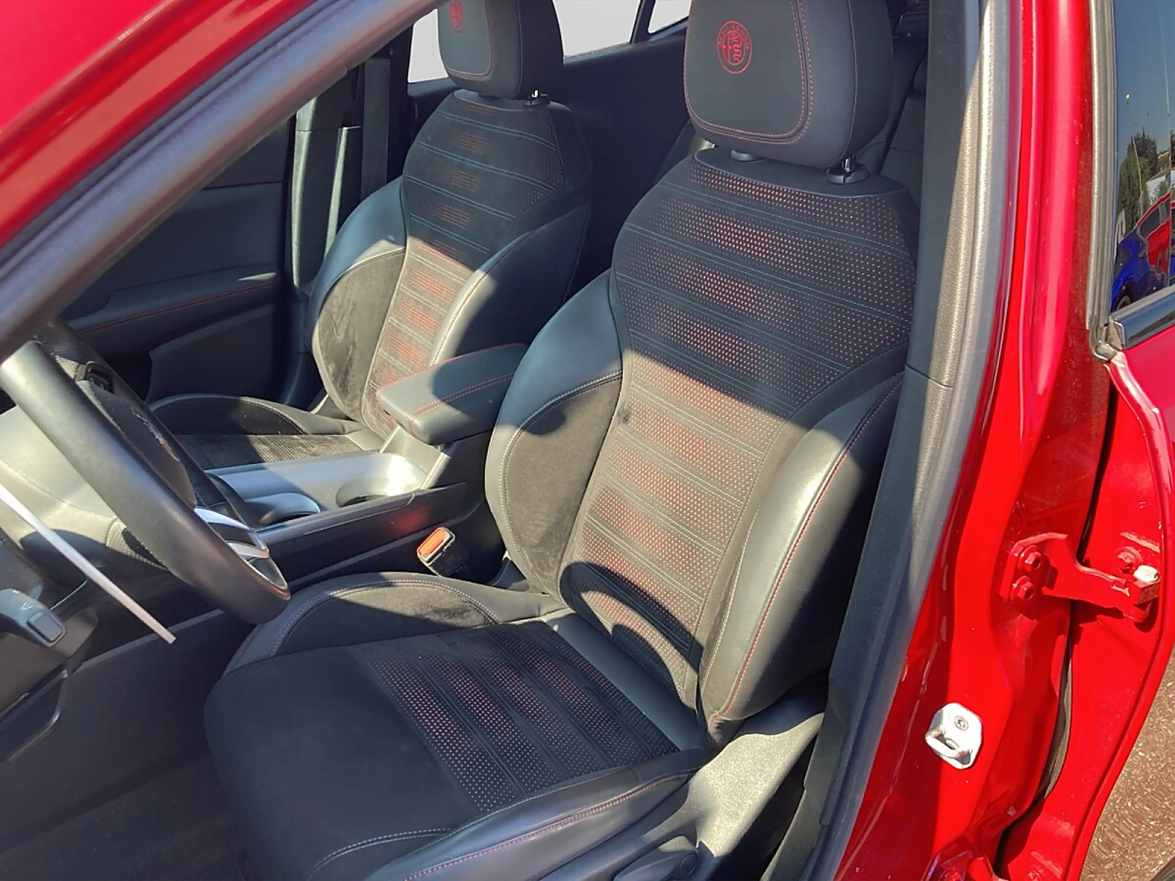 Alfa Romeo Tonale Edizione Speciale 1.5 T4 48V MHEV DCT — photo 7