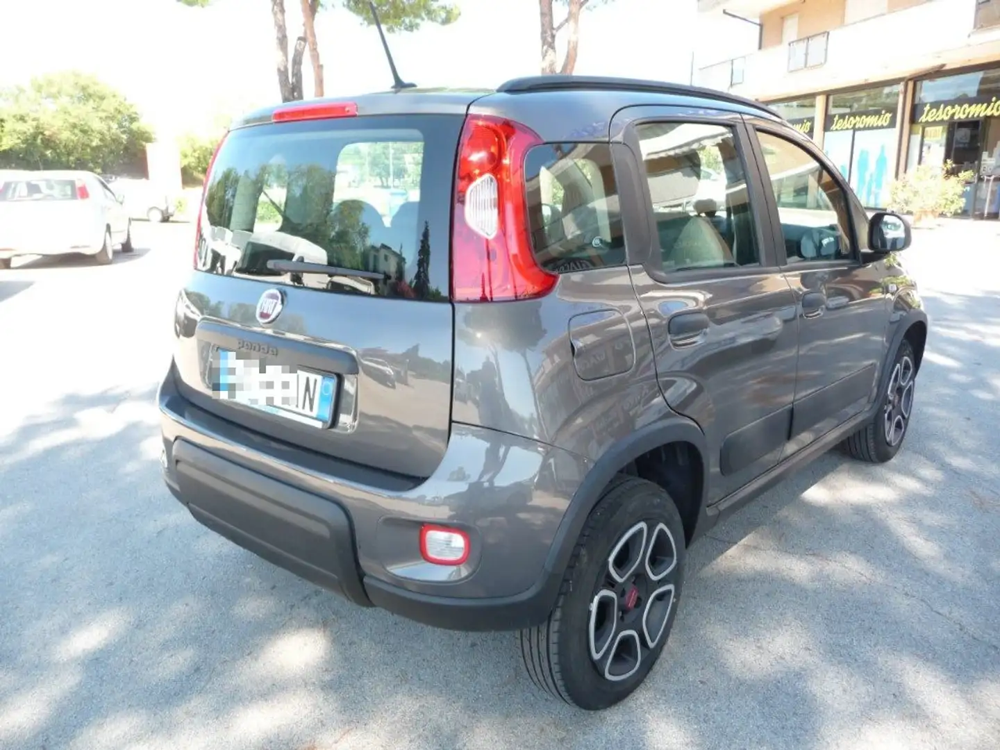 Fiat Panda 0.9 TwinAir Turbo Natural Power City Life Gris - 2