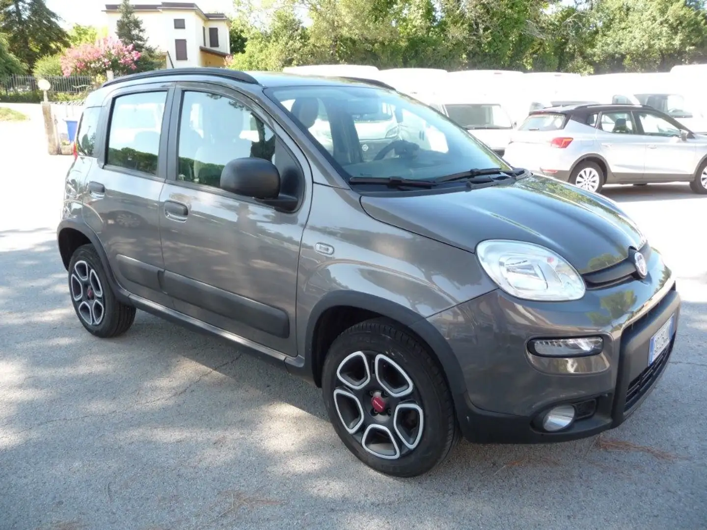 Fiat Panda 0.9 TwinAir Turbo Natural Power City Life Gris - 1